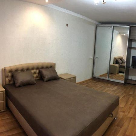 Apartment Shevchenka 154 Nikopol' Esterno foto